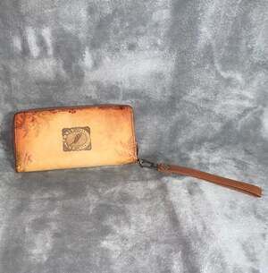 LAVISHY Vintage Style Swallow Birds Airmail Vegan Leather Large Zip-Around Wrist